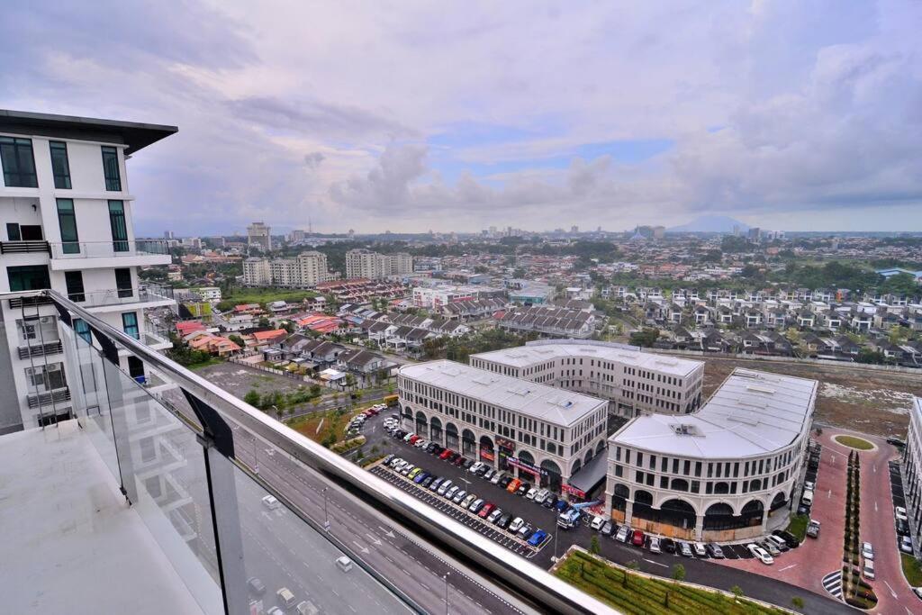 Lovely Vivamall View With 2 Card Lv12 Apartment