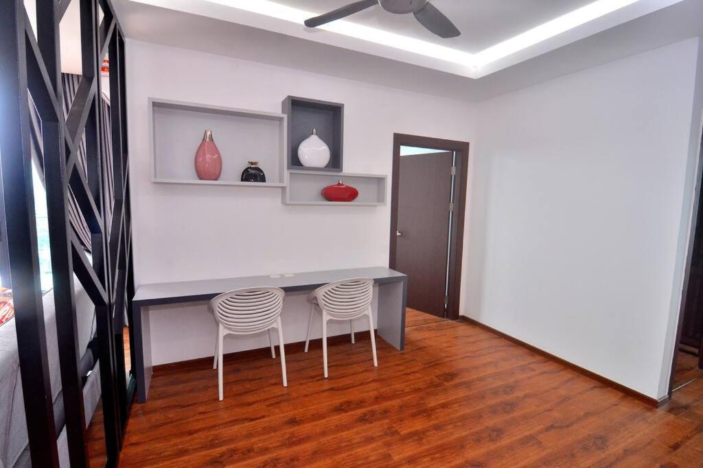 Lovely Vivamall View With 2 Card Lv12 Apartment *